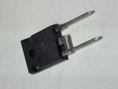 MICROCHIP TECHNOLOGY INC APT30D60BG