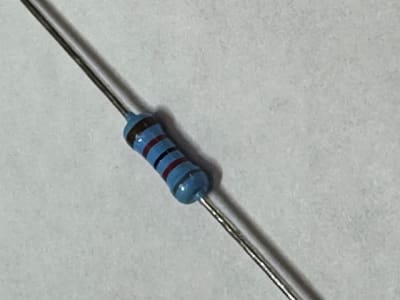 VISHAY MBB02070C8202FCT00