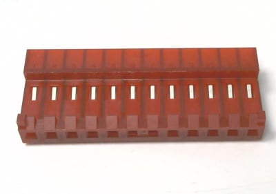 TE CONNECTIVITY 4-643819-2