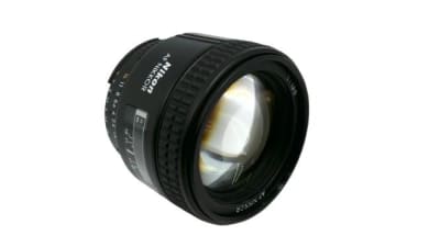 NIKON AF NIKKOR 85MM F/1.8D