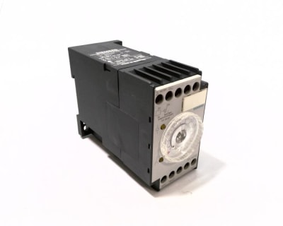 SIEMENS 7PU4040-0AJ30