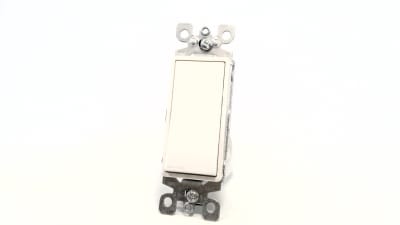 LEVITON R02-L5611-2LW