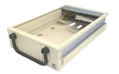 STORCASE DE100I-CA100