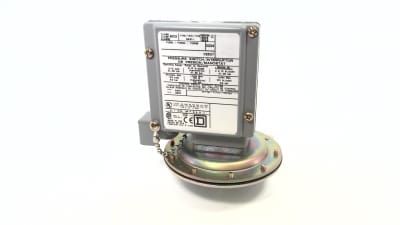 SCHNEIDER ELECTRIC 9012GAW1