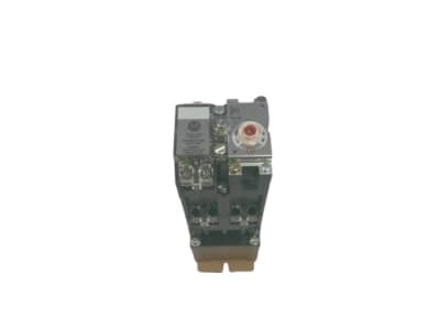 ALLEN BRADLEY 700-PPTB11