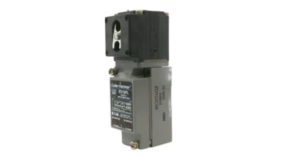 EATON CORPORATION E51PLF33