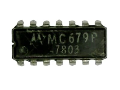 NXP SEMICONDUCTOR MC679P