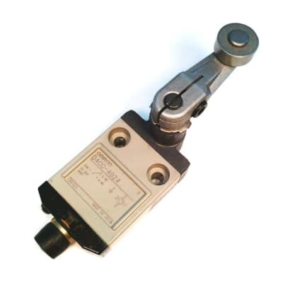 OMRON D4CC-4024