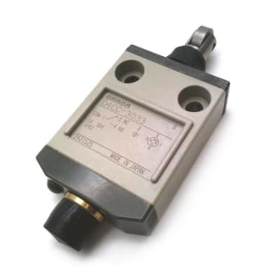 OMRON D4CC-3033