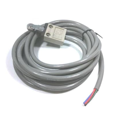OMRON D4C-1761-F3 5M