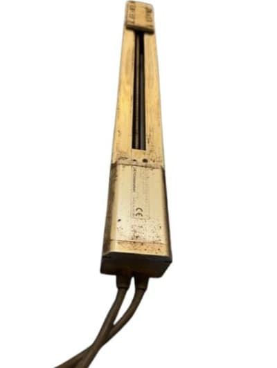 IAI RCA-SA6C-I-30-6-300-A1-R057-NM-SP