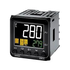 OMRON E5CCTQQ3D5M001