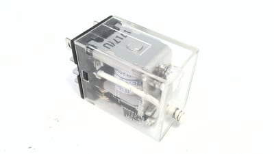 OMRON LY2ZI AC110/120
