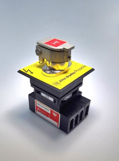 ALLEN BRADLEY 440T-MRPSE12HF