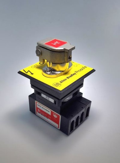 ALLEN BRADLEY 440T-MRPSE12HG
