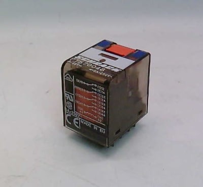 TE CONNECTIVITY PT570048