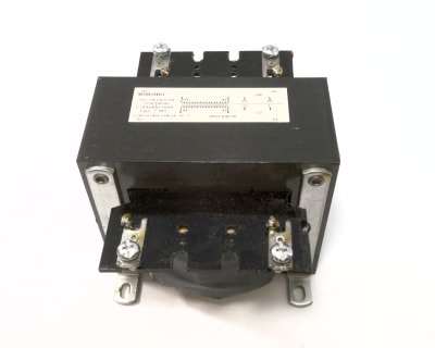 SCHNEIDER ELECTRIC 9070EO4D3