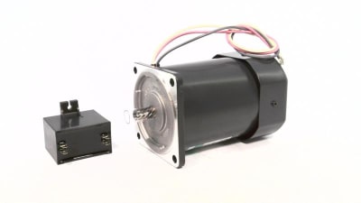 ORIENTAL MOTOR 5RK90GE-AW2U