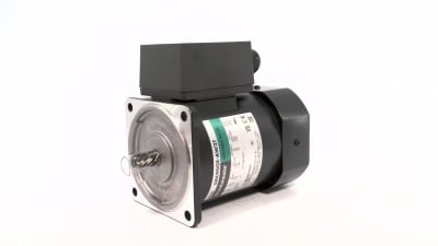 ORIENTAL MOTOR 5RK90GE-AW2TU