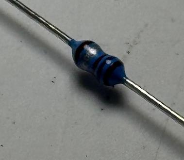 YAGEO MF0204FRE52-1R62