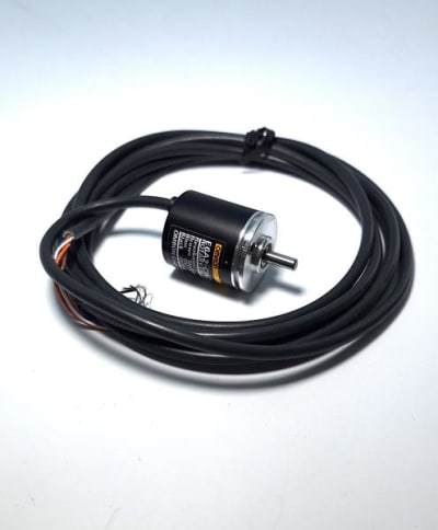OMRON E6A2-CWZ3C 100P/R 2M