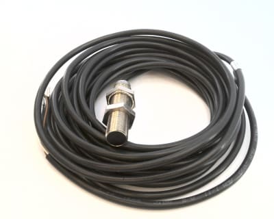 ALLEN BRADLEY 872C-M4BN12-E5