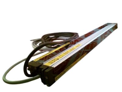 OMRON F3SJ-E0625P25