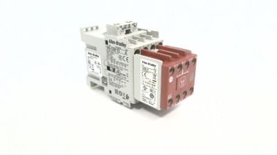 ALLEN BRADLEY 100S-C09L14C