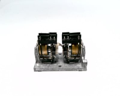 TE CONNECTIVITY KB-17DG-110