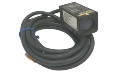OMRON Z4LA-L10-06