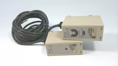 OMRON E4B-T1E4