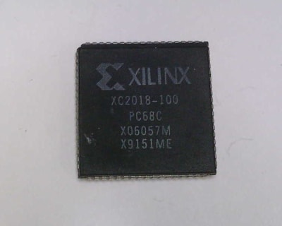 XILINX XC2018-100 PC68C