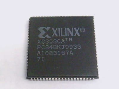 XILINX XC3030A-7PC84I
