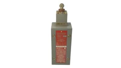 ALLEN BRADLEY 802XR-DC7