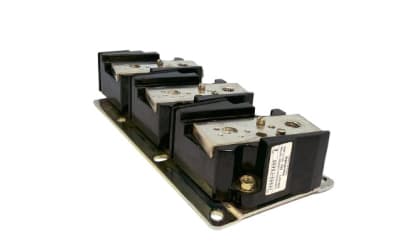 ALLEN BRADLEY 1494V-FS400