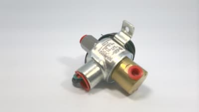 JOHNSON CONTROLS V-2410-4