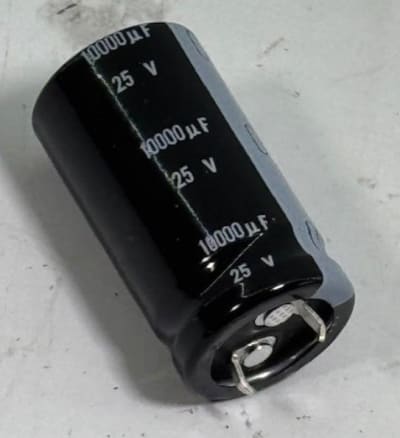 NICHICON LGY1E103MELZ40