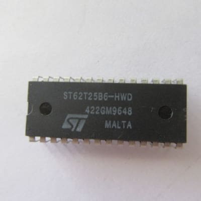 ST MICRO ST62T25B6-HWD