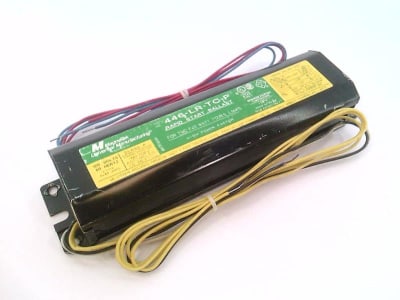 UNIVERSAL LIGHTING TECHNOLOGY 446-LR-TC-P