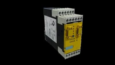 SIEMENS 3RK3121-1AC00
