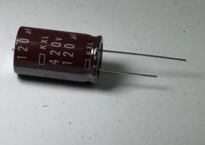 UNITED CHEMI CON EKXL421ELL121MM30S