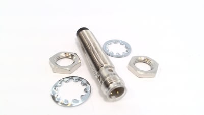 BALLUFF BES M12MF1-POC10F-S04G