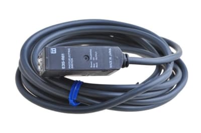 OMRON E3S-R61