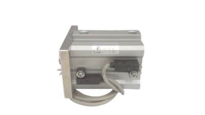 SMC CDQ2F40-30D-F7P
