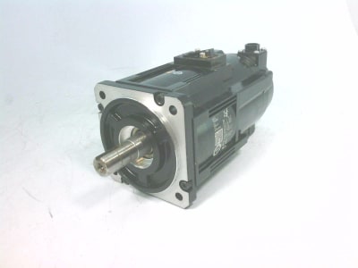 YASKAWA ELECTRIC SGM7G-05A7D6C