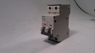 SIEMENS 5SY8201-8