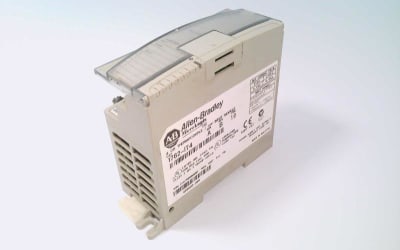 ALLEN BRADLEY 1762-IT4