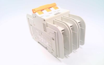 PHOENIX CONTACT TMC 83C 25A
