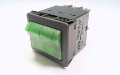 E-T-A CIRCUIT BREAKERS 3130-F130-P7TI-WI9QB7