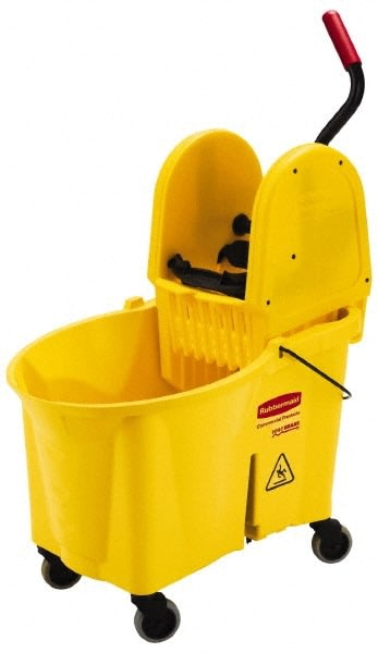 RUBBERMAID FG757688YEL